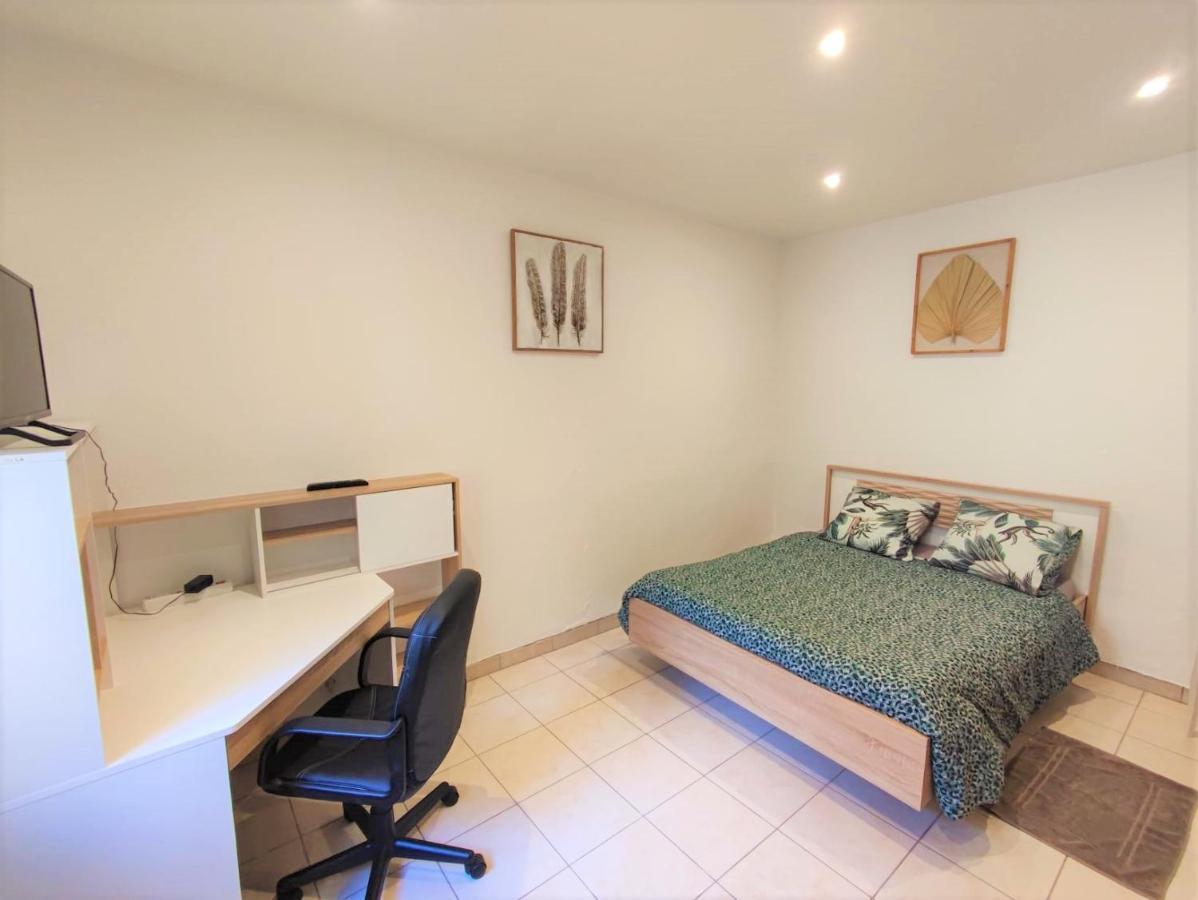 Appartements - Halles Brauhauban Tarbes Exteriör bild