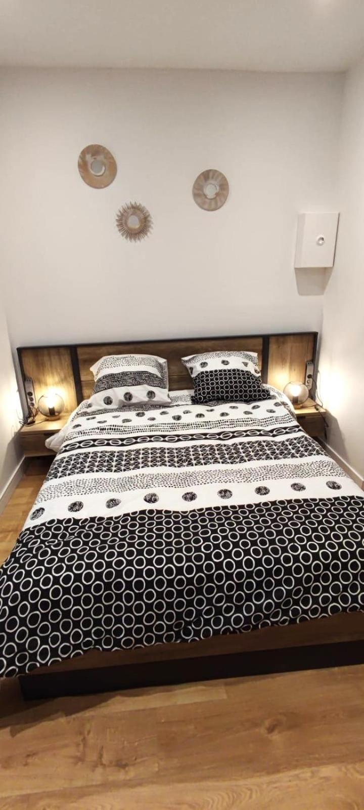 Appartements - Halles Brauhauban Tarbes Exteriör bild