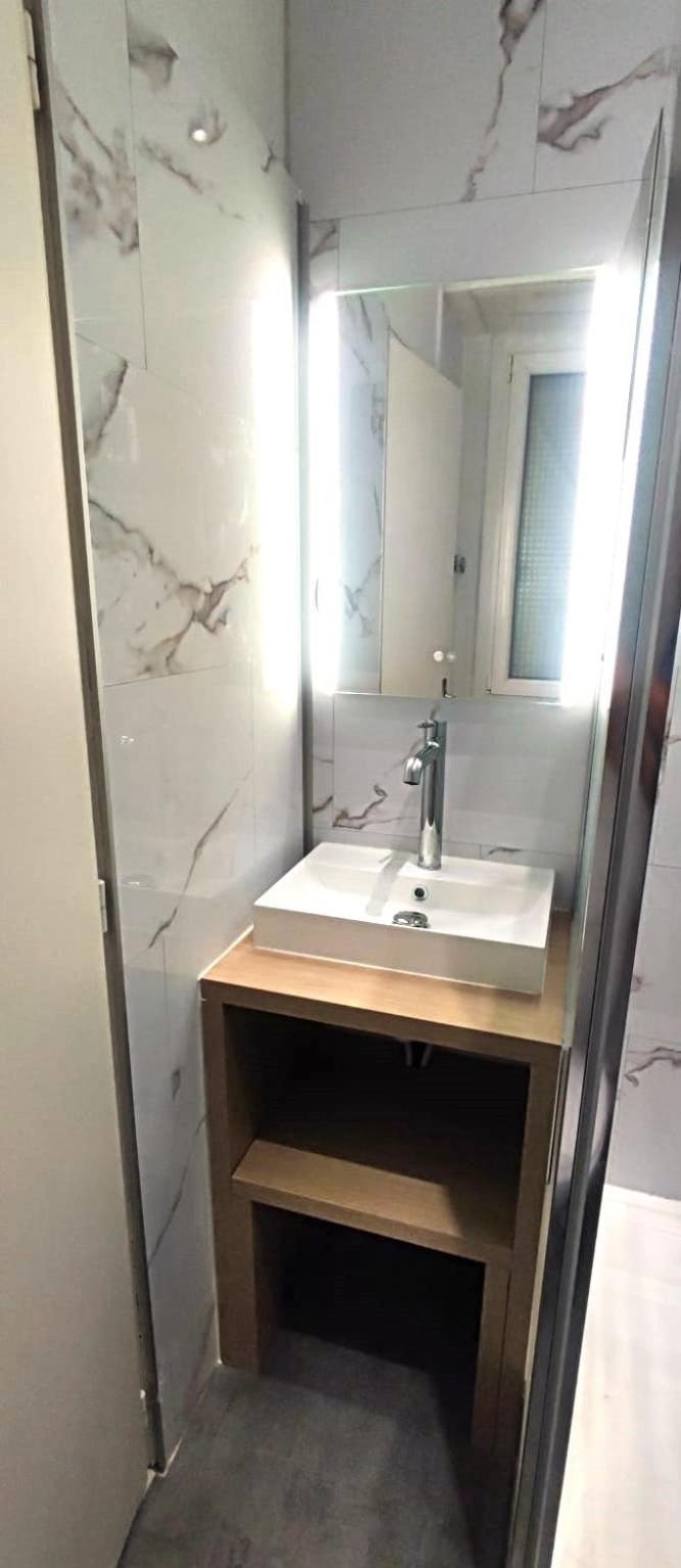 Appartements - Halles Brauhauban Tarbes Exteriör bild